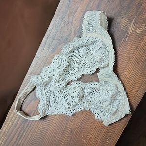 Victoria secret cream lace bralette